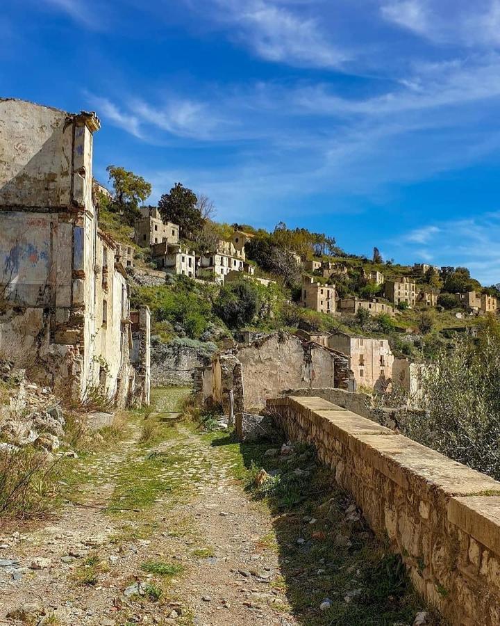 La Corte Dei Baroni Loceri Exterior foto