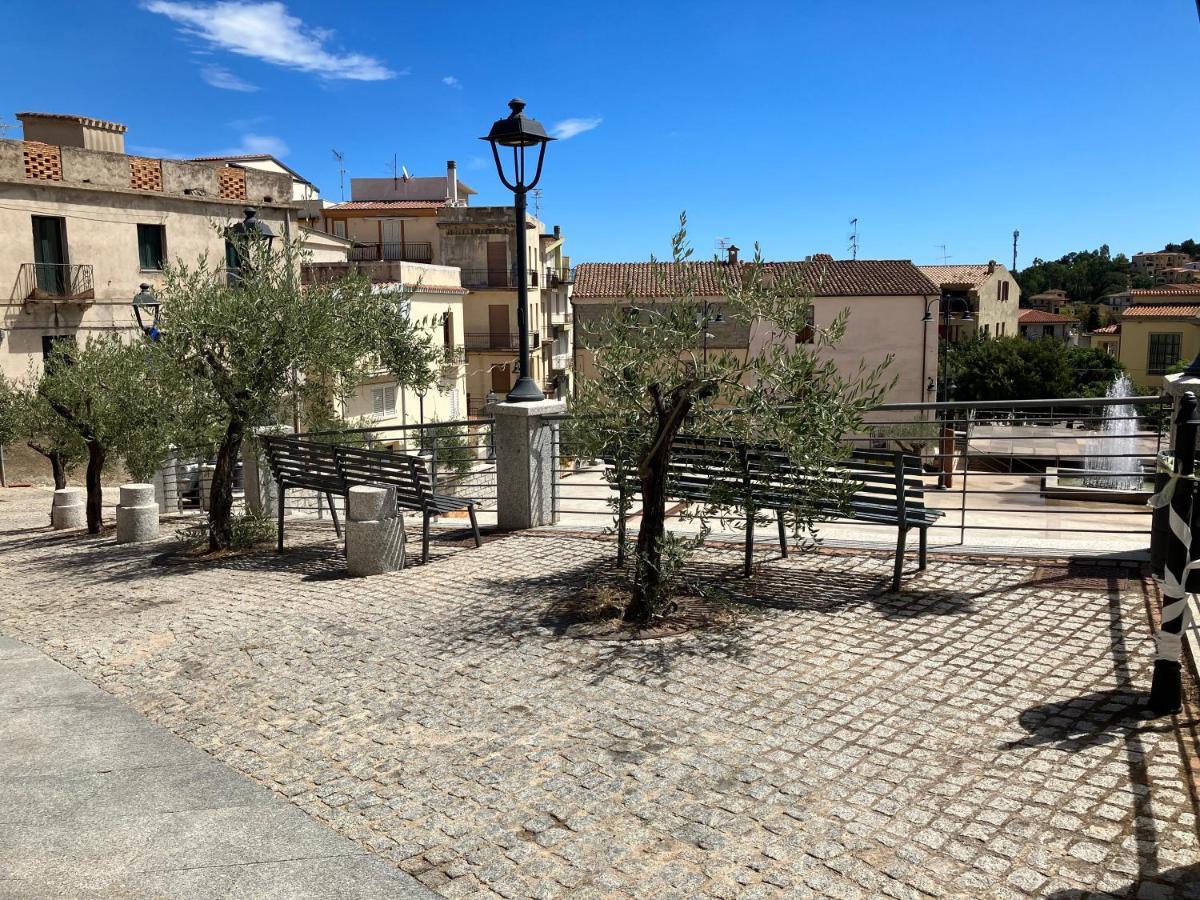 La Corte Dei Baroni Loceri Exterior foto
